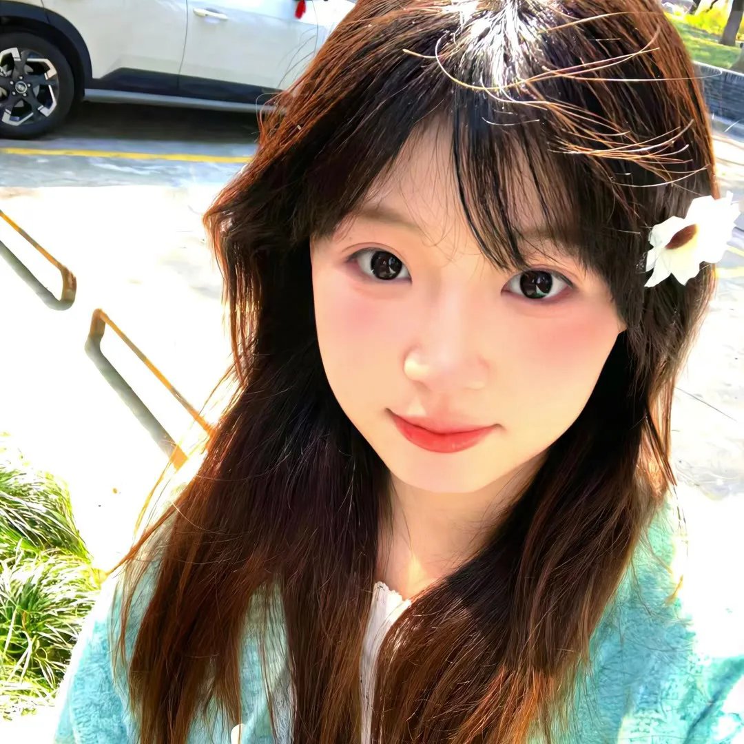 阿罗有枝彩色笔
